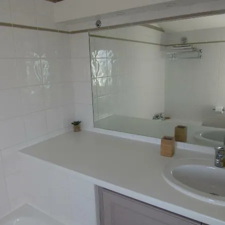 Les Grimaudieres アパート