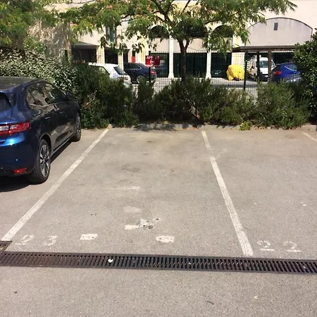 Les Grimaudieres Grimaud