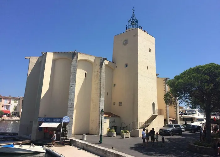 Les Grimaudieres * Grimaud
