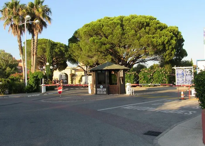 Les Grimaudieres Apartment Grimaud